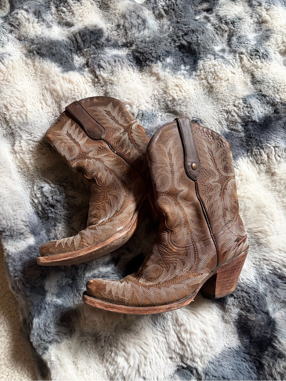 Corral Women’s Size 8 Brown Embroidered Leather Western Cowboy Boots
